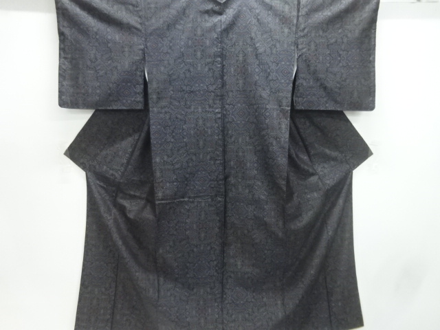 JAPANESE KIMONO / SILK / DORO OSHIMA TSUMUGI / WOVEN ABSTRACT PATTERN